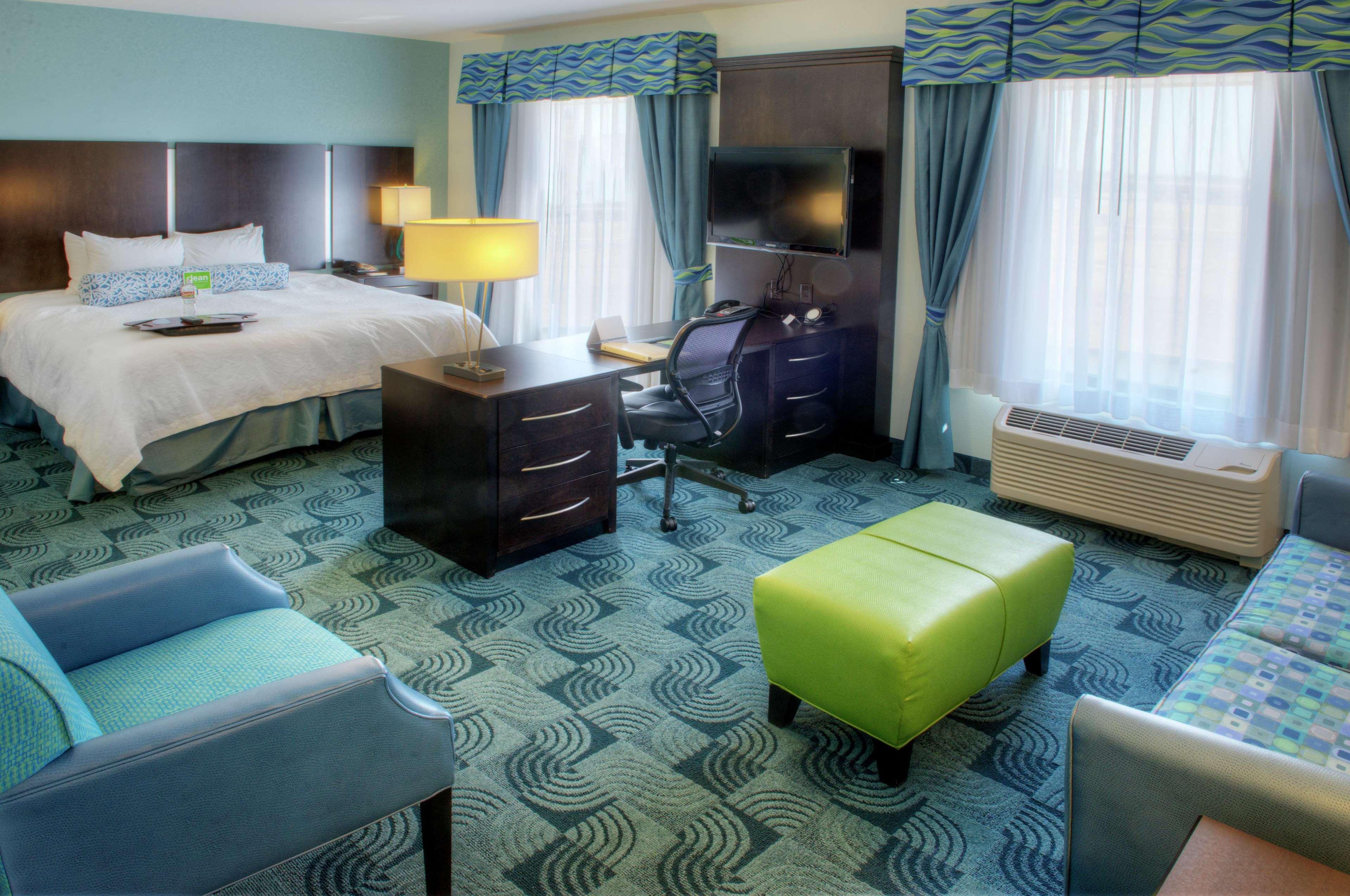 Hampton Inn And Suites Dallas/Lewisville-Vista Ridge Mall Room photo
