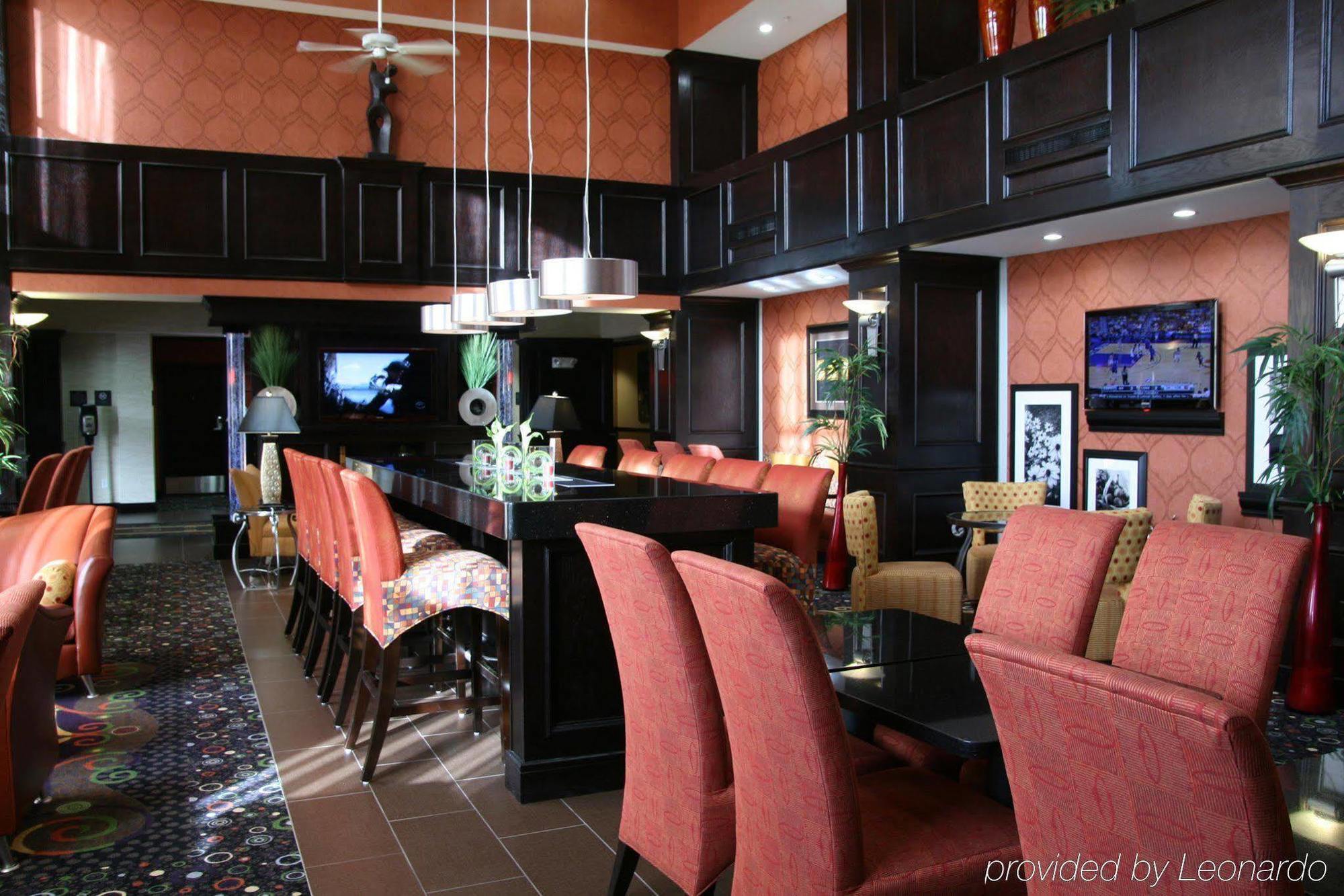 Hampton Inn And Suites Dallas/Lewisville-Vista Ridge Mall Restaurant photo